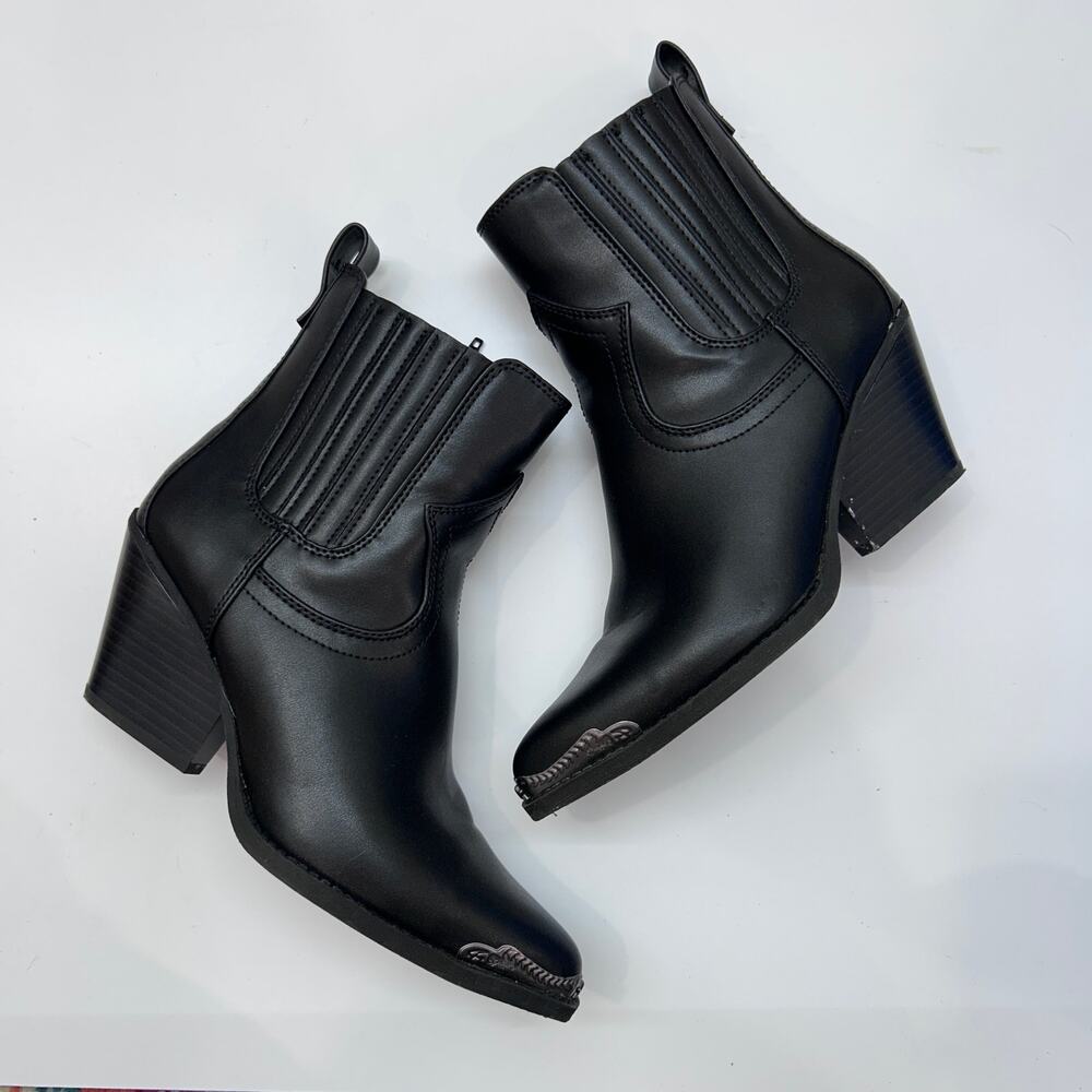Zodiac Heeled Western Ankle Boot Bootie 9.5 Black Silver Faux Leather Nashville